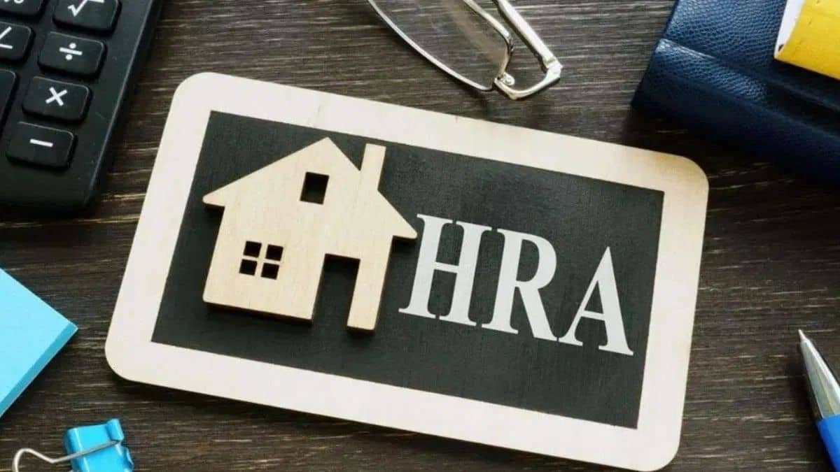 पति-पत्नी दोनों सरकारी कर्मचारी? HRA पर नया नियम जानें पति-पत्नी दोनों सरकारी कर्मचारी? HRA पर नया नियम जानें