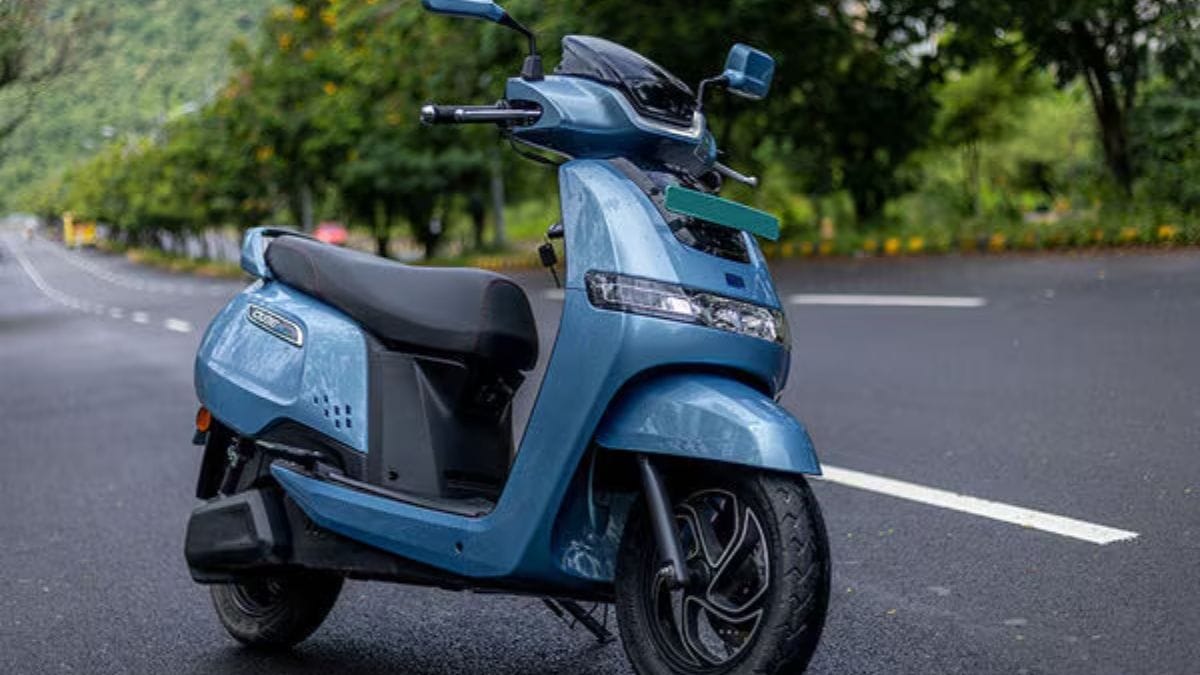 EV खरीदने वालों की पहली पसंद बनी TVS! जुलाई के आंकड़े देखकर चौंक जाएंगे आप