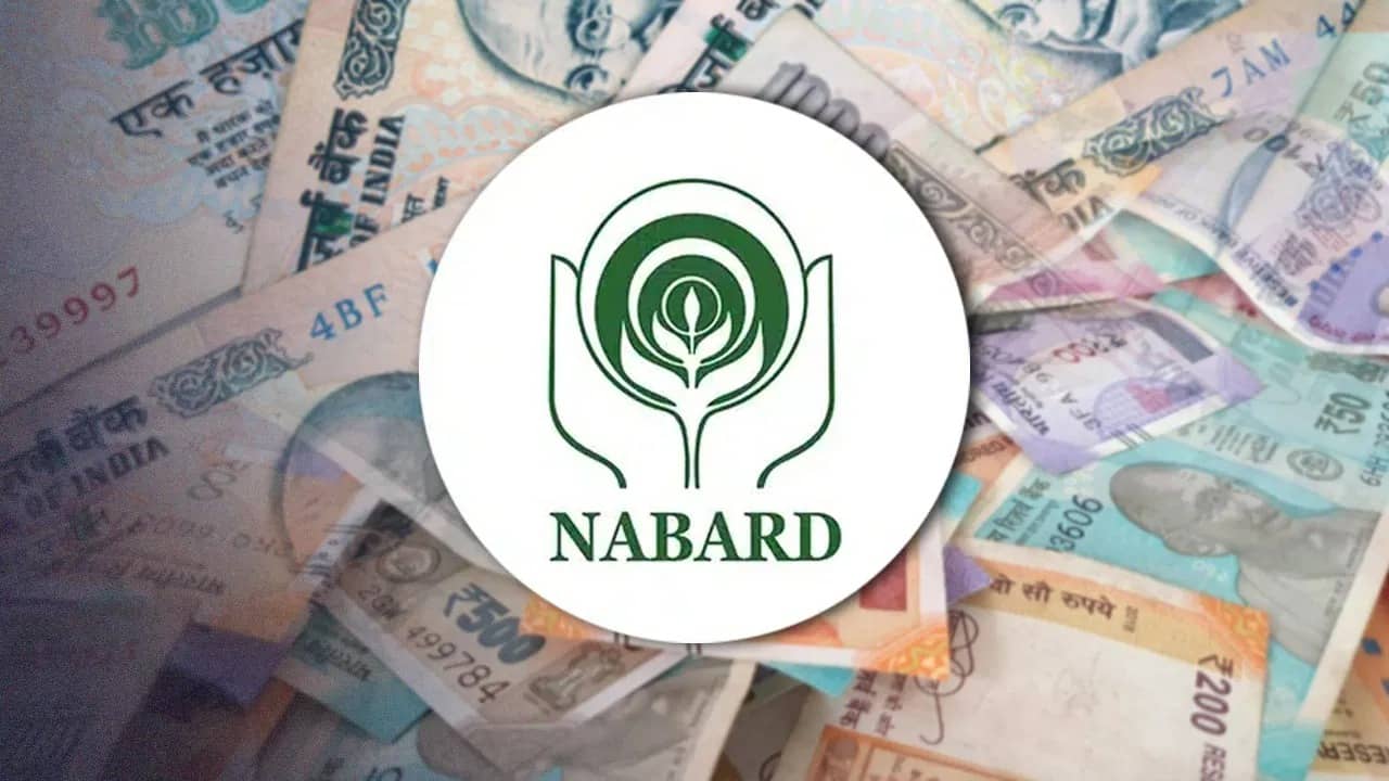 NABARD का बड़ा फैसला, 8,000 करोड़ रुपये का बॉन्ड इश्यू किया रद्द; जानें क्या है वजह NABARD का बड़ा फैसला, 8,000 करोड़ रुपये का बॉन्ड इश्यू किया रद्द; जानें क्या है वजह