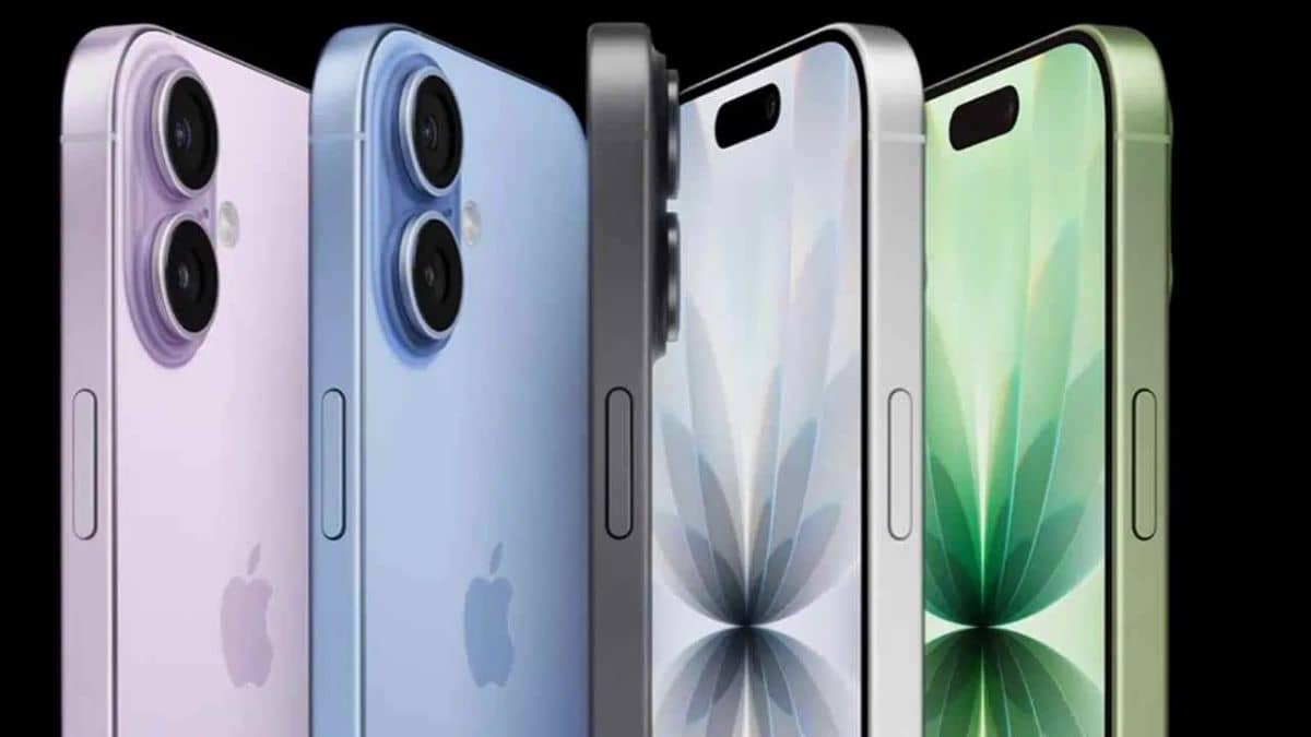 iPhone 17 खरीदने का मौका! ₹82,900 वाला फोन अब ₹40,815 में, ऐसे मिलेगा फायदा iPhone 17 खरीदने का मौका! ₹82,900 वाला फोन अब ₹40,815 में, ऐसे मिलेगा फायदा