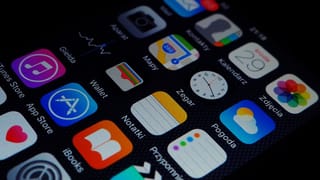 फोन में है ये 3 लोन ऐप तो हो जाएं सावधान! सरकार ने Google को हटाने का दिया आदेश