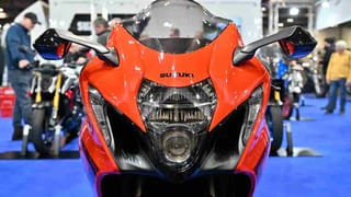 टू-व्हीलर बाजार की जबरदस्त रफ्तार! Hero MotoCorp और Suzuki की बिक्री में आया उछाल