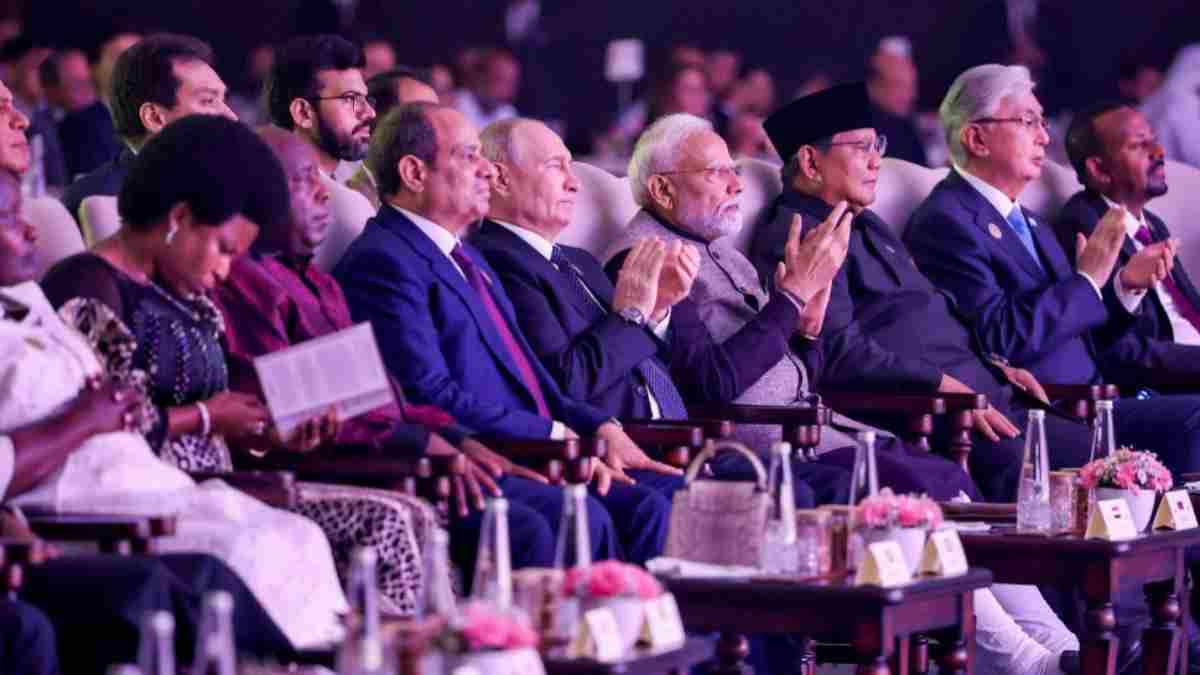 BRICS 2026: आतंकवाद से टैरिफ तक, नई दिल्ली घोषणापत्र में क्या-क्या फैसले हुए? ये हैं 10 बड़ी बातें BRICS 2026: आतंकवाद से टैरिफ तक, नई दिल्ली घोषणापत्र में क्या-क्या फैसले हुए? ये हैं 10 बड़ी बातें