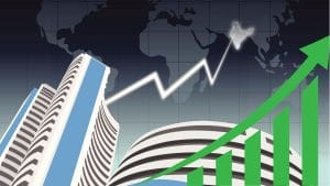 Closing Bell: IT शेयरों के दम पर एक बार फिर बाजार बढ़त के साथ बंद, टेक महिंद्रा, TCS-Infosys में दिखा दमदार एक्शन