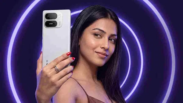 3 साल सिक्योरिटी अपडेट्स, 6000mAh बैटरी और Sony सेंसर, लॉन्च हुआ Lava Aura Curve 3 साल सिक्योरिटी अपडेट्स, 6000mAh बैटरी और Sony सेंसर, लॉन्च हुआ Lava Aura Curve