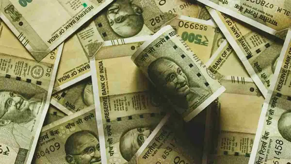 डेली मिल सकता है ₹100 से ₹5000 तक का मुआवजा! इन 5 सूरतों में बैंक को देना होगा आपको पैसा डेली मिल सकता है ₹100 से ₹5000 तक का मुआवजा! इन 5 सूरतों में बैंक को देना होगा आपको पैसा