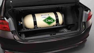 क्यों होता है CNG Car में ब्लॉस्ट? Vadodara हादसे के बाद जान लें ये 3 जरूरी सेफ्टी रूल्स