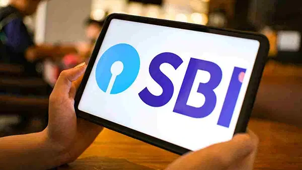 SBI Data Leak: नाम, नंबर और घर का पता, 3897 ग्राहकों का डेटा हुआ डार्क वेब पर लीक SBI Data Leak: नाम, नंबर और घर का पता, 3897 ग्राहकों का डेटा हुआ डार्क वेब पर लीक